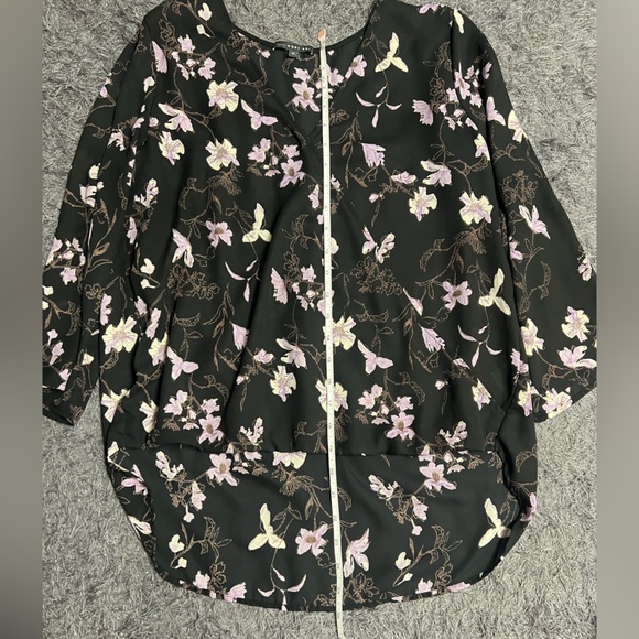 NWOT Black Wrap 3/4 Sleeve Blouse! - Picture 9 of 13